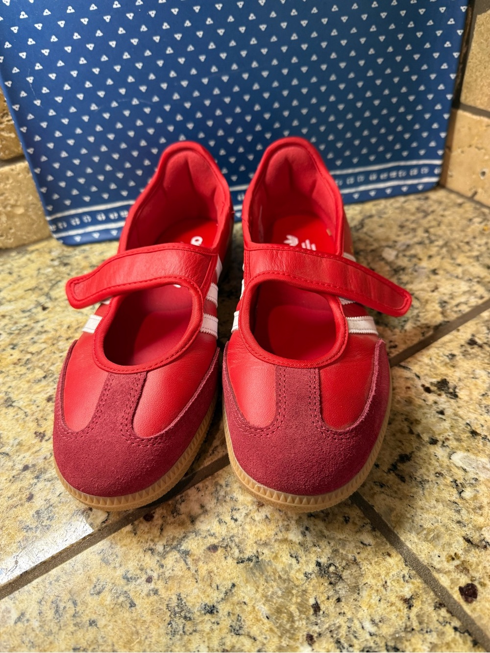 Red Classic Women’s Mary Jane Sambas Adidas’s - Picture 9 of 9